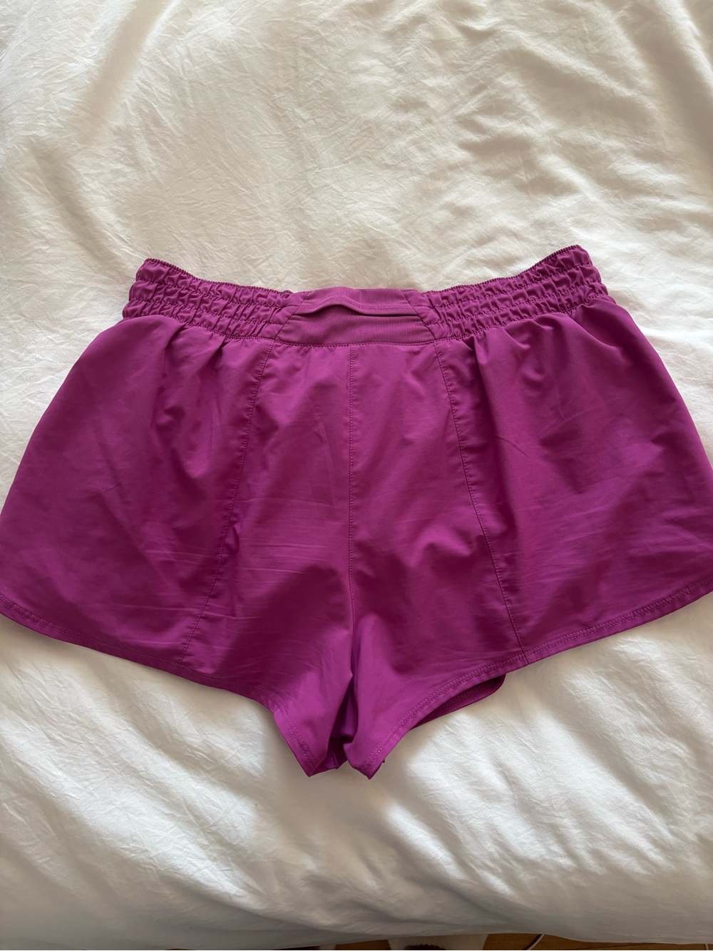 Nike - Picture 4 of 4